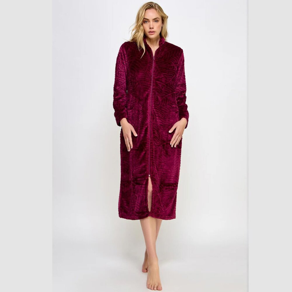 Jacquard Sabrina Collared Zip Front Robe - Picture 4 of 8